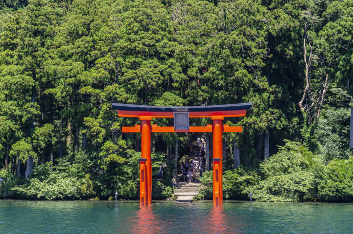 256 - Hakone - lago Ashi - santuario Hakone-Jinja